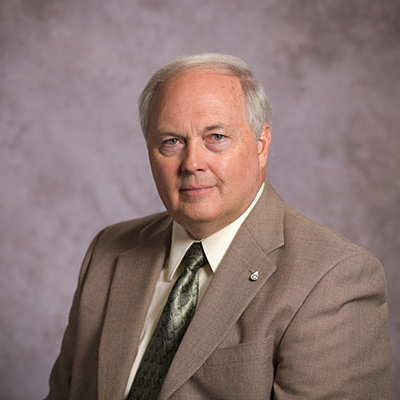 Robinson headshot photo