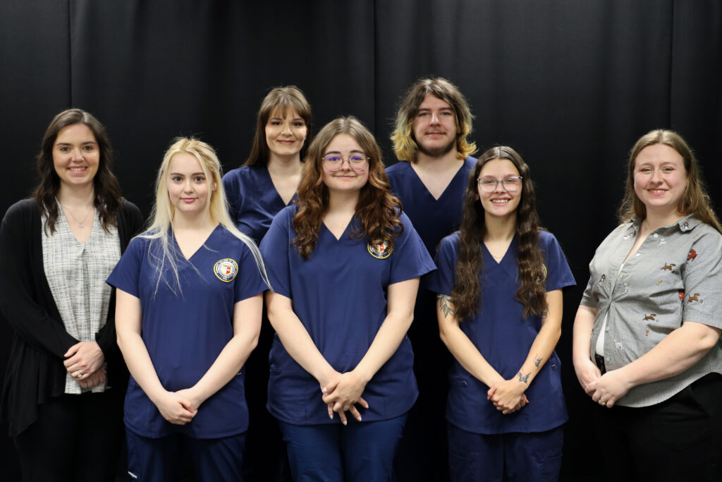 Vet Tech Class of 2026 and their instructors.